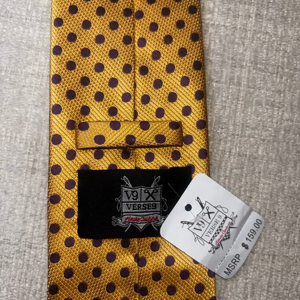 Verse 9 NWT Gold Purple Polka Dot Silk Tie Handsome Office Classy Dapper Necktie